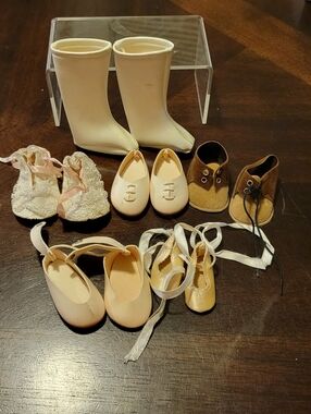 Vintage Doll Shoes 6 pairs Mixed Lot For Various Size Dolls